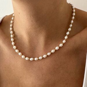 Freshwater Pearl and Gold Necklace